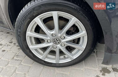 Мінівен Volkswagen Touran 2003 в 