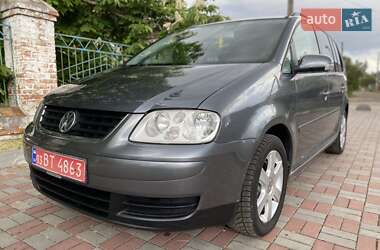 Мінівен Volkswagen Touran 2006 в Хоролі
