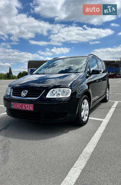 Мінівен Volkswagen Touran 2006 в Запоріжжі