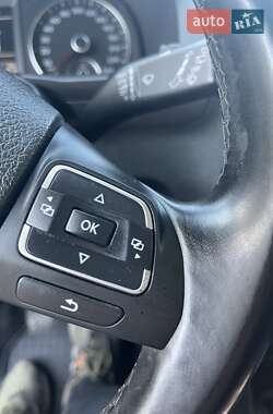 Мінівен Volkswagen Touran 2015 в 