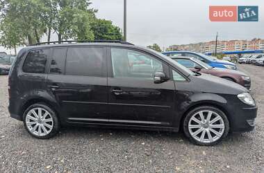 Минивэн Volkswagen Touran 2009 в 