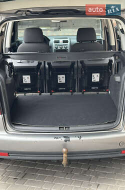 Минивэн Volkswagen Touran 2008 в 