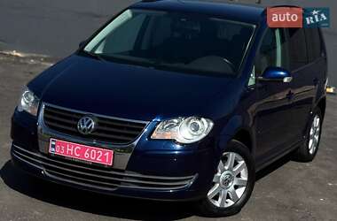 Минивэн Volkswagen Touran 2008 в Чернигове