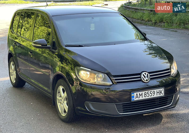 Volkswagen Touran 2014
