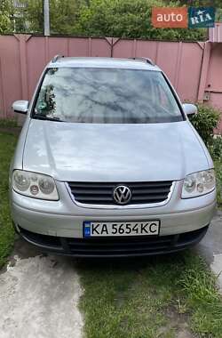 Мінівен Volkswagen Touran 2006 в Києві