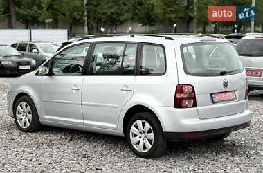 Минивэн Volkswagen Touran 2008 в 