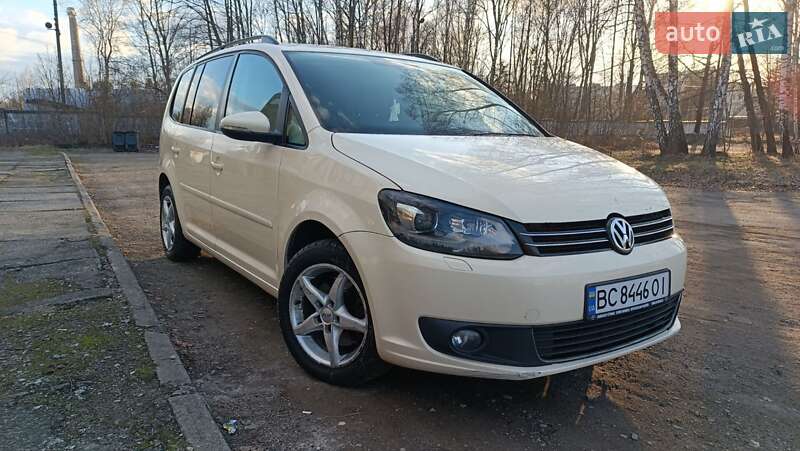 Минивэн Volkswagen Touran 2011 в Львове фото 8 Минивэн Volkswagen Touran 2011 в Львове