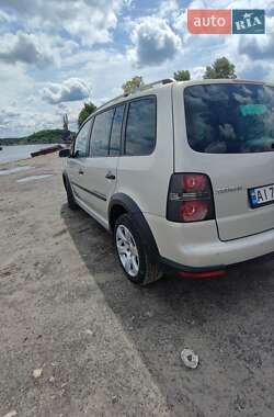Минивэн Volkswagen Touran 2007 в 