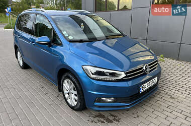 Микровэн Volkswagen Touran 2016 в 
