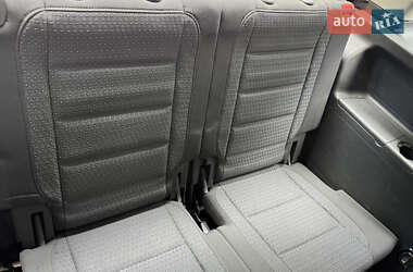 Минивэн Volkswagen Touran 2005 в 
