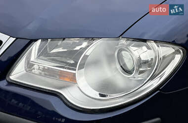 Минивэн Volkswagen Touran 2009 в 