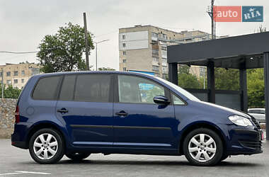 Минивэн Volkswagen Touran 2009 в 