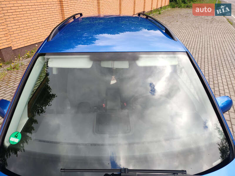 Минивэн Volkswagen Touran 2005 в Красилове