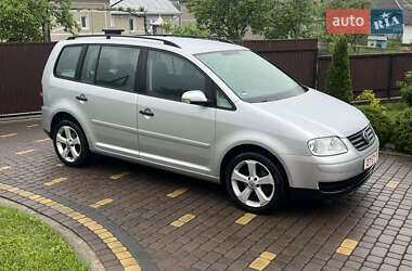 Мінівен Volkswagen Touran 2006 в Косові