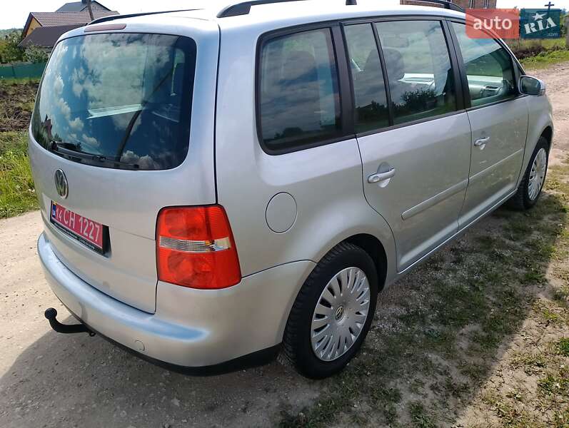 Минивэн Volkswagen Touran 2006 в Тернополе