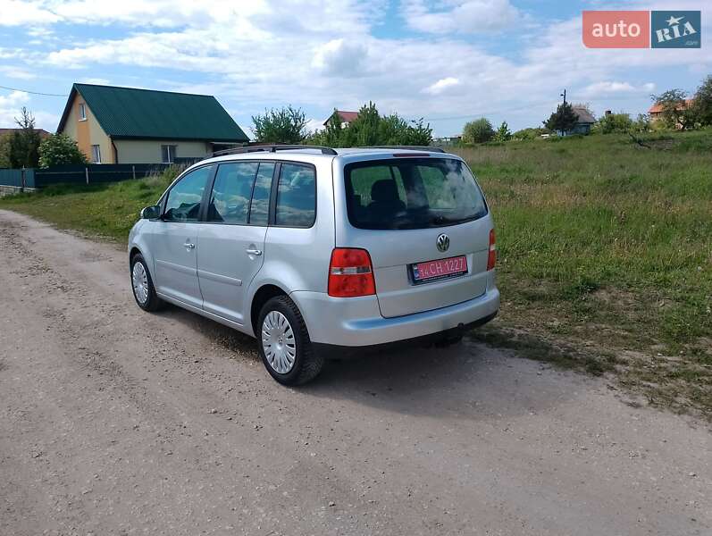 Минивэн Volkswagen Touran 2006 в Тернополе
