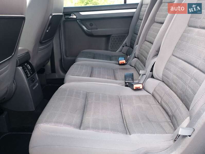 Минивэн Volkswagen Touran 2006 в Тернополе