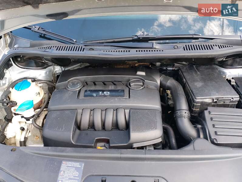 Минивэн Volkswagen Touran 2006 в Тернополе