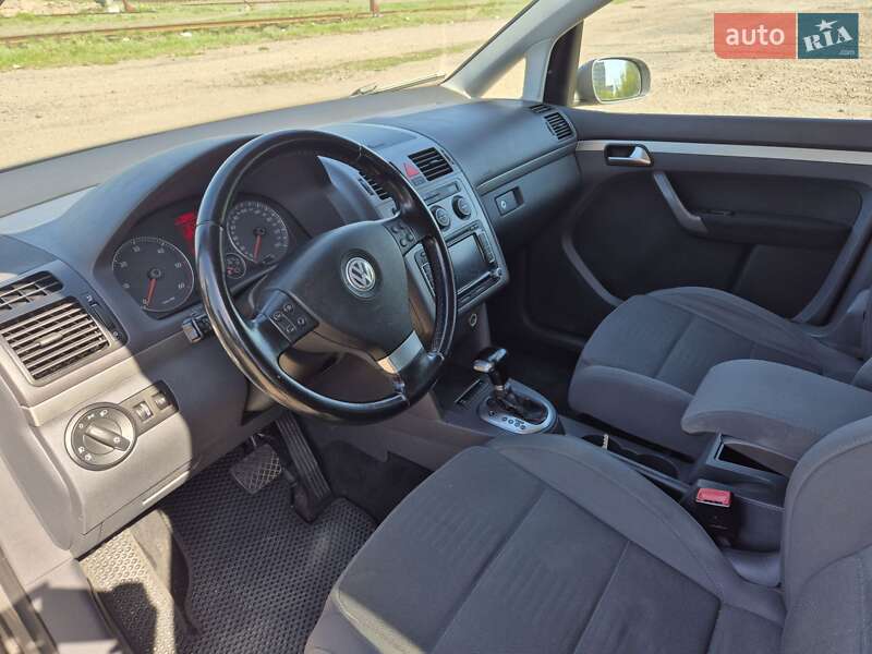 Минивэн Volkswagen Touran 2007 в Бердичеве