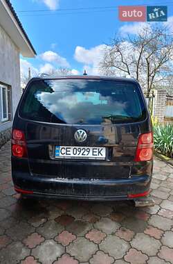 Минивэн Volkswagen Touran 2004 в 