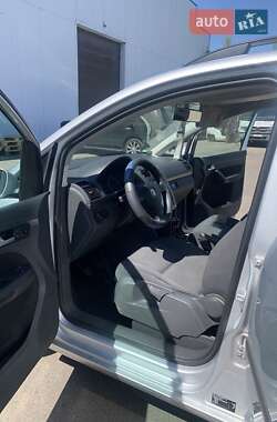 Минивэн Volkswagen Touran 2006 в 