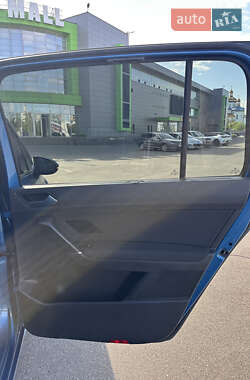 Микровэн Volkswagen Touran 2016 в 