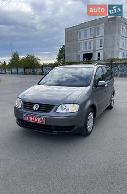 Минивэн Volkswagen Touran 2005 в 