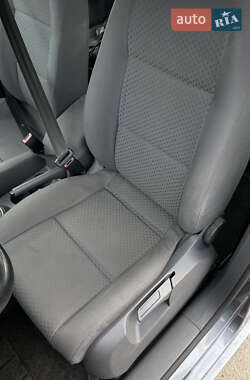 Минивэн Volkswagen Touran 2005 в 