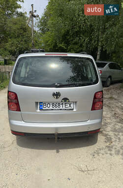 Минивэн Volkswagen Touran 2007 в 