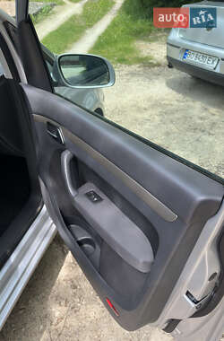Минивэн Volkswagen Touran 2007 в 