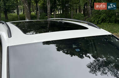 Минивэн Volkswagen Touran 2013 в 