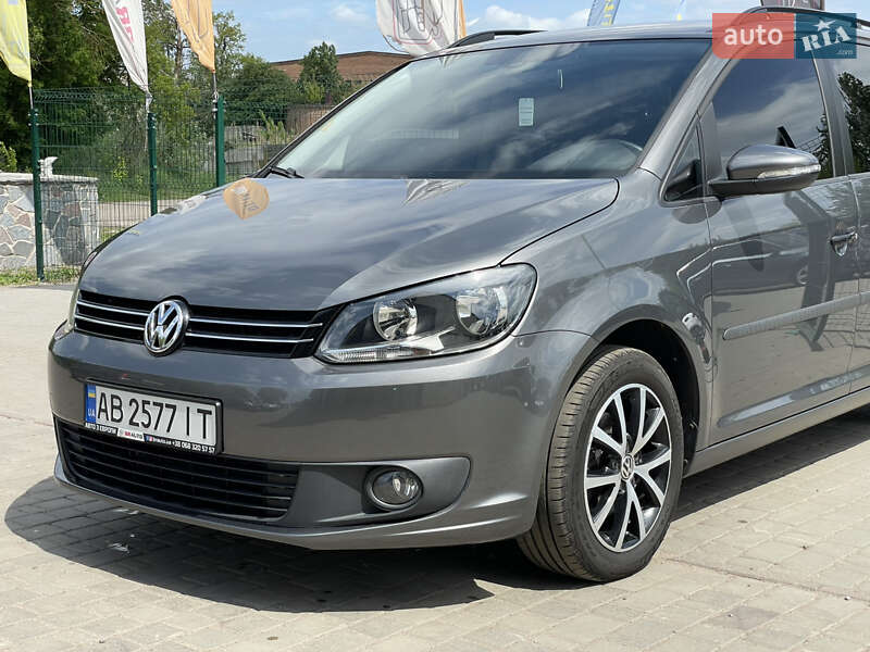 Минивэн Volkswagen Touran 2012 в Бердичеве
