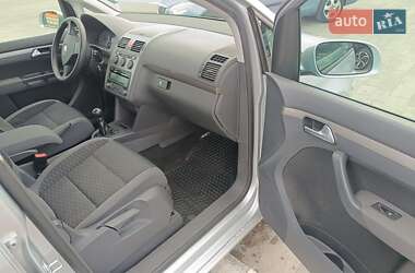 Минивэн Volkswagen Touran 2009 в 