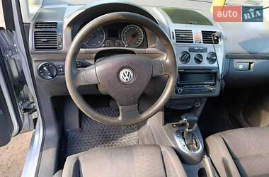 Минивэн Volkswagen Touran 2007 в 