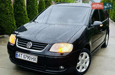 Минивэн Volkswagen Touran 2006 в Ивано-Франковске