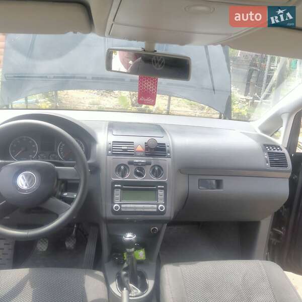 Минивэн Volkswagen Touran 2006 в Виннице