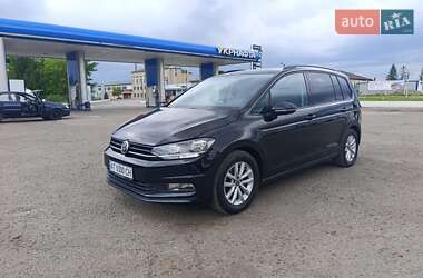 Микровэн Volkswagen Touran 2016 в Коломые