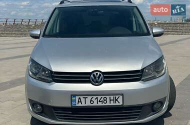 Мінівен Volkswagen Touran 2013 в Дніпрі