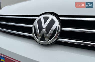 Микровэн Volkswagen Touran 2019 в 