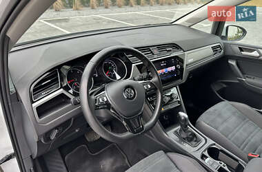 Микровэн Volkswagen Touran 2019 в 