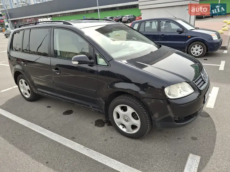 Volkswagen Touran 2005 VIN WVGZZZ1TZ5W151828 фото оголошення 4 з 31