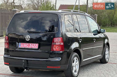 Минивэн Volkswagen Touran 2008 в 