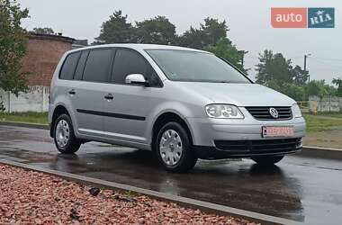 Минивэн Volkswagen Touran 2004 в Сарнах