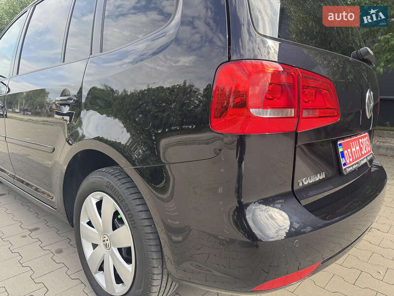 Мінівен Volkswagen Touran 2011 в Білій Церкві