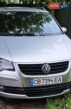 Мінівен Volkswagen Touran 2009 в Чернігові