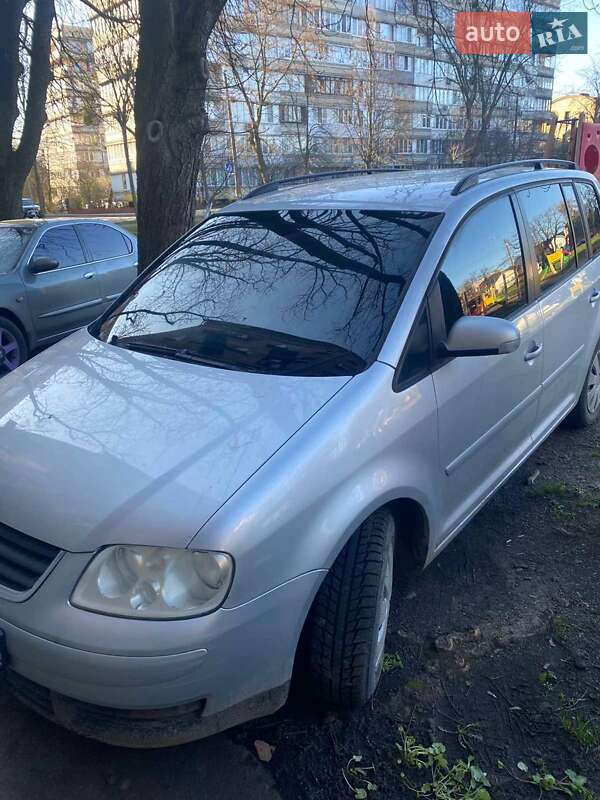 Volkswagen Touran 2005