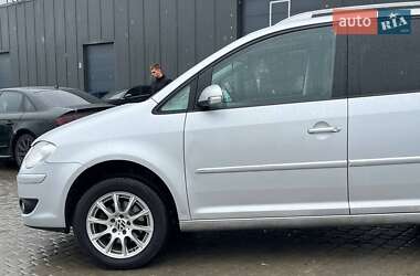 Минивэн Volkswagen Touran 2009 в 