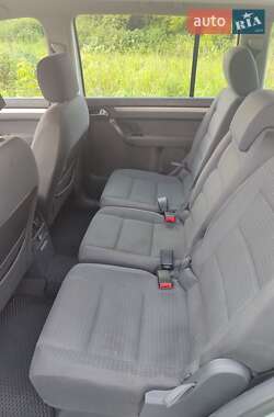 Минивэн Volkswagen Touran 2005 в 