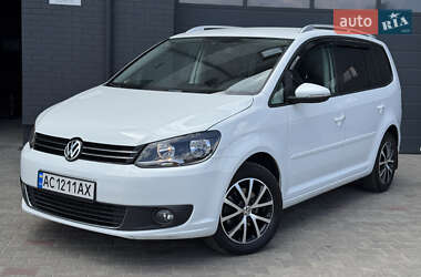 Мінівен Volkswagen Touran 2014 в Луцьку