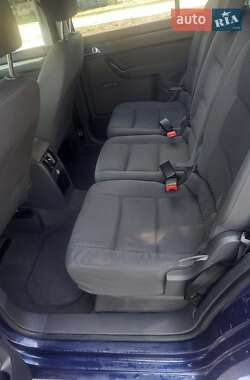 Минивэн Volkswagen Touran 2003 в 